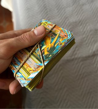 Cartas Pokémon, Pack de 50 cartas