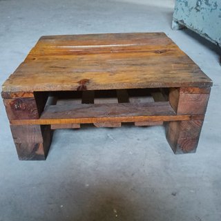 Conjunto sillones de palets y mesa centro