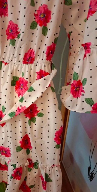 Vestido juvenil lunares y flores