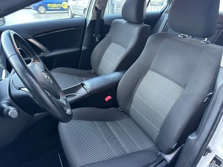 Toyota Avensis 1.8 ADVANCE 2013