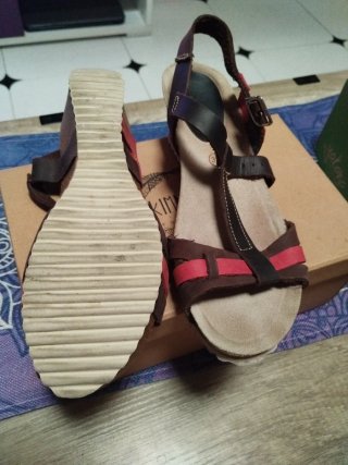 Sandalias cómodas como nuevas Talla 37