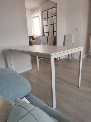 Mesa VIHALS IKEA 125x74 cm