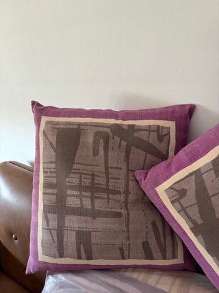Juego edredón y cojines morados 150cm