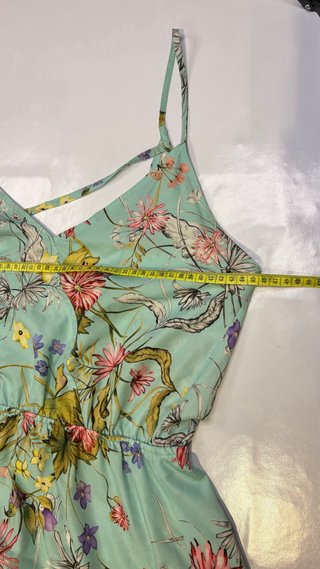 Vestido corto estampado floral