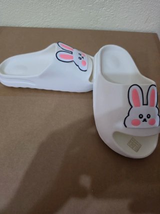 Chanclas Blancas Conejito Rosa
