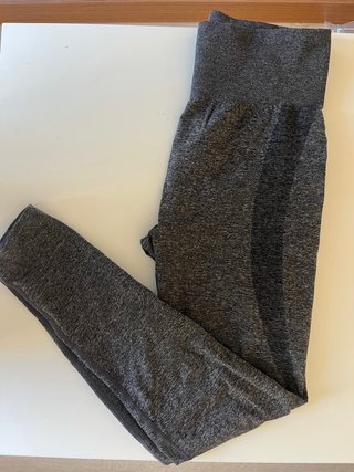 Leggings deportivos grises oscuros
