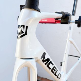 Cuadro Mcelo Carbono T1100 T47