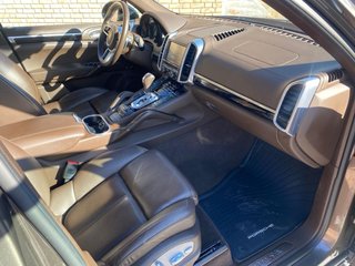 Porsche Cayenne S E-Hybrid
