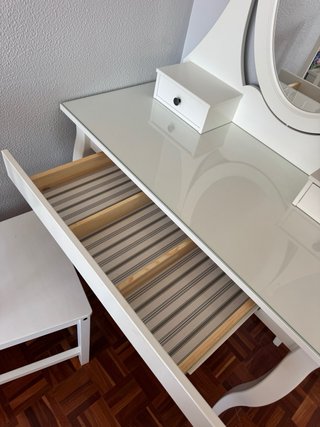 Tocador Blanco Ikea con Espejo