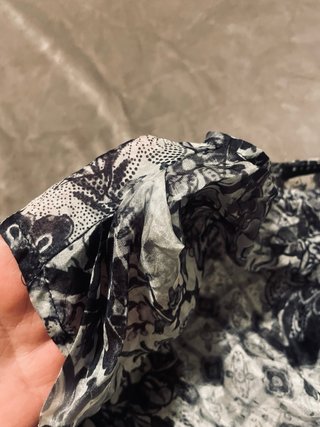 Blusa seda Sisley estampada