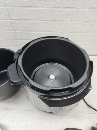 Cecotec Olla Eléctrica a Presión Programable 6L