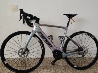 Bicicleta eléctrica carbono Mendiz Polini