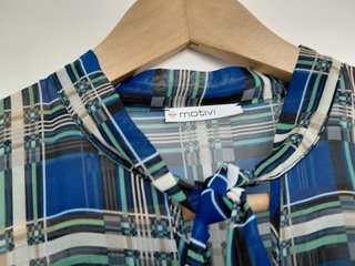Abito Plissé Tartan Blu e Verde Motivi