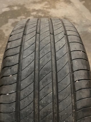 Neumático Michelin Primacy 215/55 R18