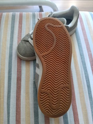 Zapatillas Adidas Campus Beige Blancas