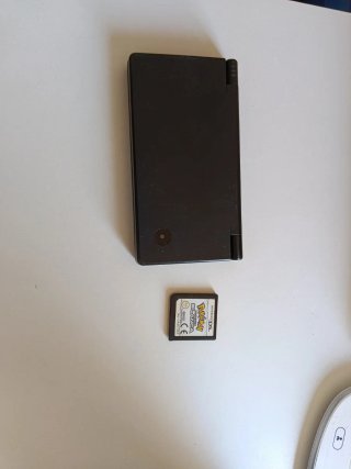 Nintendo DSi + Pokémon Blanco