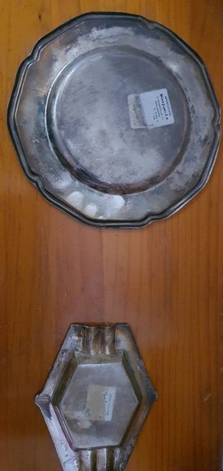 Juego de ceniceros y  bandejitas