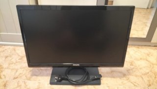 Monitor Philips 24" FullHD