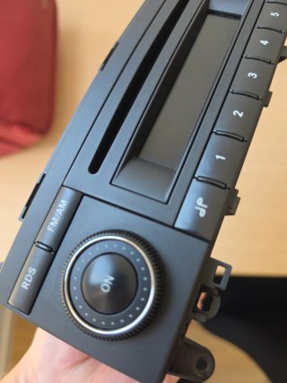 Radio CD Mercedes-Benz Negra