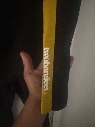 Traje de neopreno negro y amarillo xl
