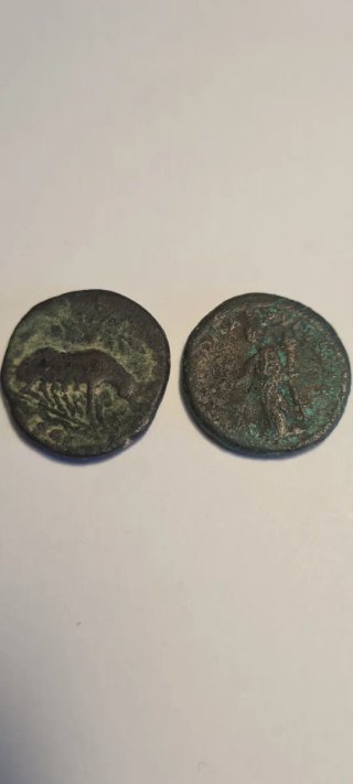 Lote 2 Monedas Romanas / Iberas
