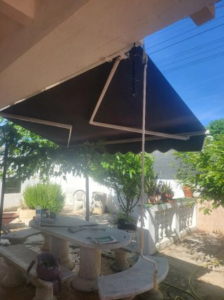 Toldo de tela negro