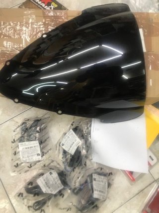 Cúpula y intermitentes traseros Honda CBR