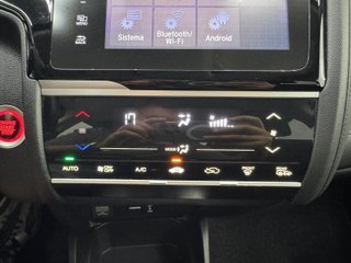Honda Jazz 1.3 i-VTEC CVT ELEGANCE