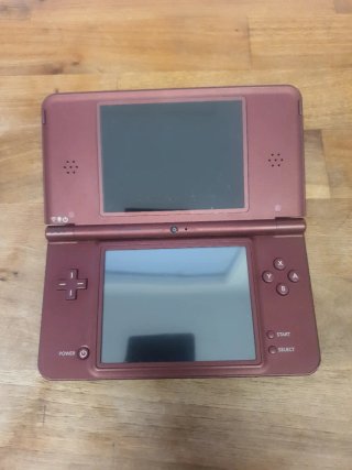 Nintendo DSi XL Rosso/Marrone + Gioco