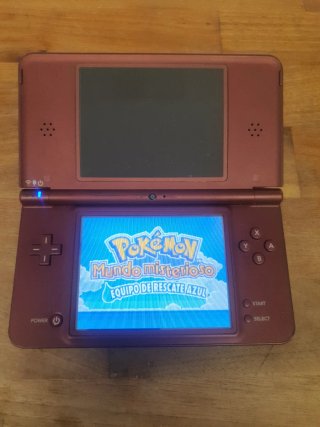 Nintendo DSi XL Rosso/Marrone + Gioco