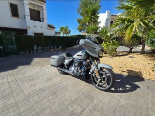 Moto Harley Davidson Street Glide 2024 Gris
