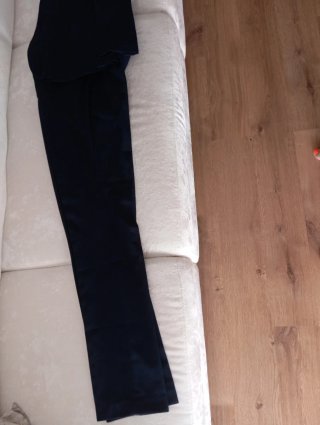Traje de hombre azul marino