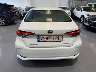 TOYOTA Corolla 1.8 125H BUSINESS PLUS ECVT SEDAN