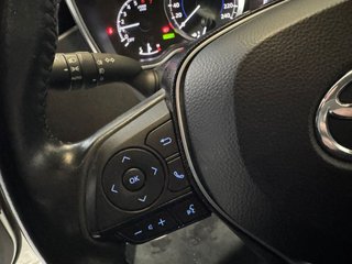 TOYOTA Corolla 1.8 125H BUSINESS PLUS ECVT SEDAN
