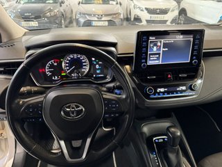 TOYOTA Corolla 1.8 125H BUSINESS PLUS ECVT SEDAN