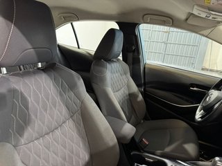 TOYOTA Corolla 1.8 125H BUSINESS PLUS ECVT SEDAN