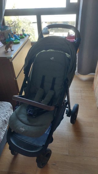 Silla de paseo Joie Litetrax Pro verde
