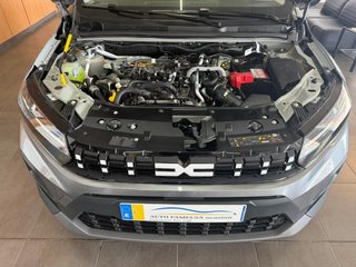 nuevo DACIA SANDERO 2026 KM0 gris pizarra