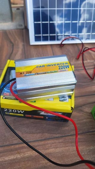 Kit solar carga batería con inversor 220