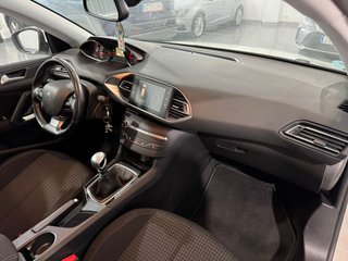 PEUGEOT 308 SW Business Line 1.5 BlueHDi 96kW 130CV