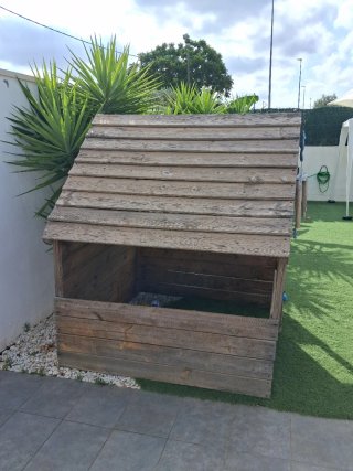 Casita de madera para niños