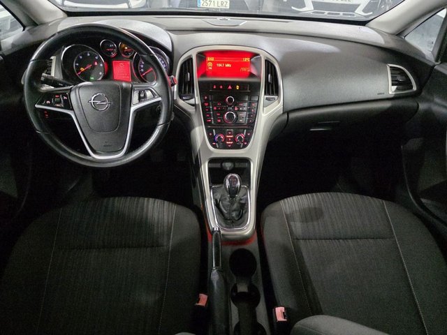 OPEL Astra 1.7 CDTi 110 CV Enjoy
