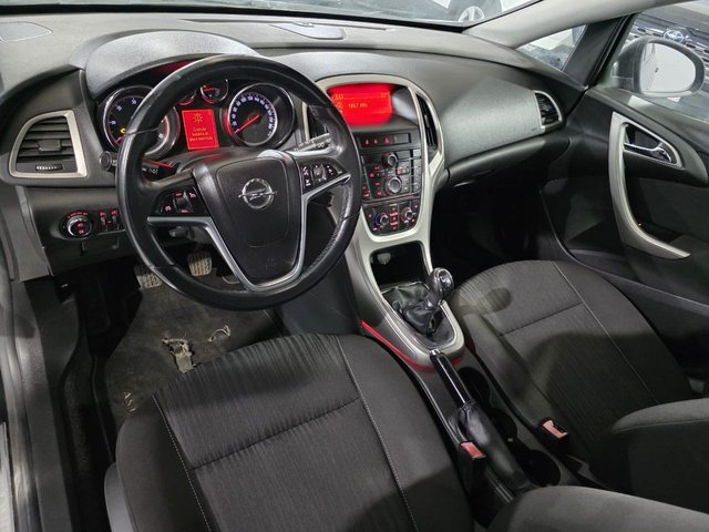 OPEL Astra 1.7 CDTi 110 CV Enjoy