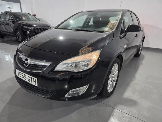 OPEL Astra 1.7 CDTi 110 CV Enjoy