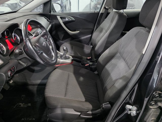 OPEL Astra 1.7 CDTi 110 CV Enjoy