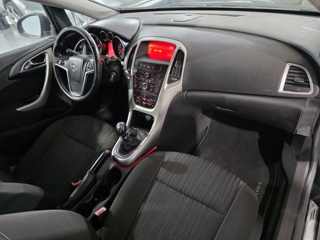 OPEL Astra 1.7 CDTi 110 CV Enjoy