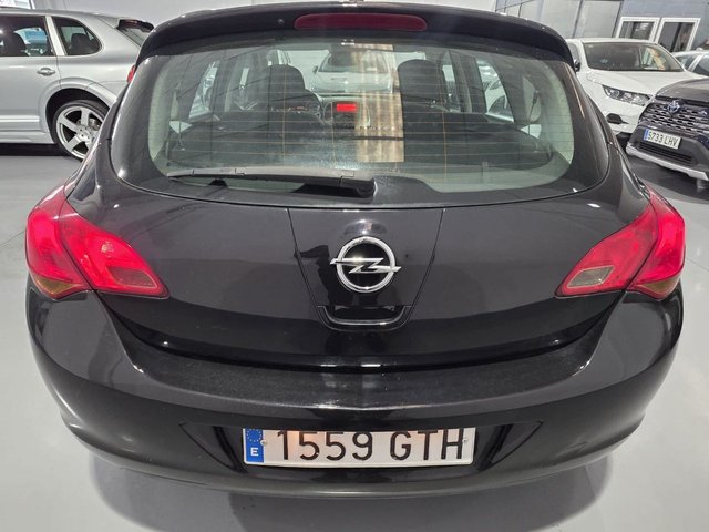 OPEL Astra 1.7 CDTi 110 CV Enjoy