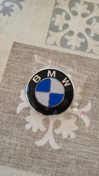 Pack emblemas delantero y trasero bmw nuevos
