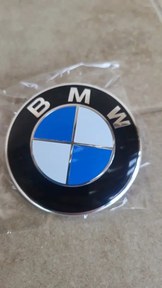 Pack emblemas delantero y trasero bmw nuevos