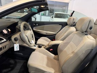 RENAULT Megane CoupeCabrio Priv. 2.0 16v 140 Aut. CVT